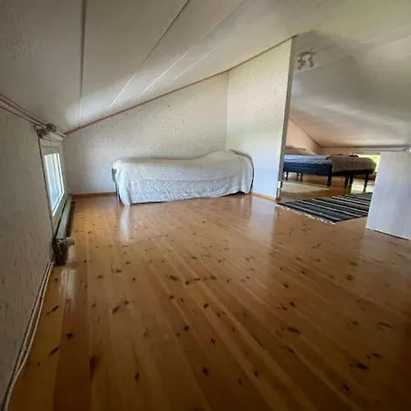 Idyllinen Kaksio Pispalassa Tampere